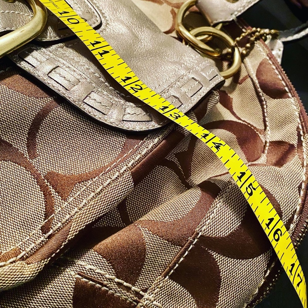 Authentic Coach Handbag - Picture 7 of 9